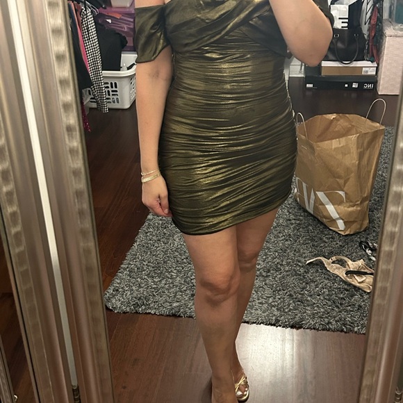 House of CB Ilaria Chiffon Dress - Picture 13 of 13